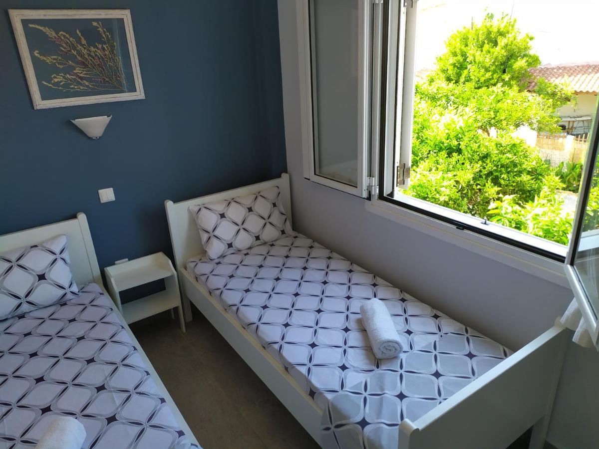 Nymphes Apartments 塞里安迪卡 外观 照片