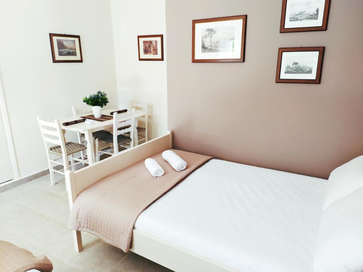 Nymphes Apartments 塞里安迪卡 外观 照片